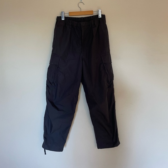 Uniqlo Cargo Pants - Size S - Picture 5 of 7